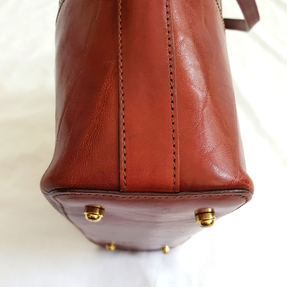 Brahmin Woven and Smooth Leather Tote in Chestnut Red. Size is 9”x12”x4”. - Picture 8 of 12
